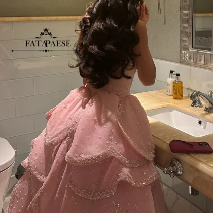 FATAPAESE Customized Princess Tiereed Skirt Two-piece Floor-length Clothes Beaded Sparking Gems Stones Bodice Pink Wedding Dress